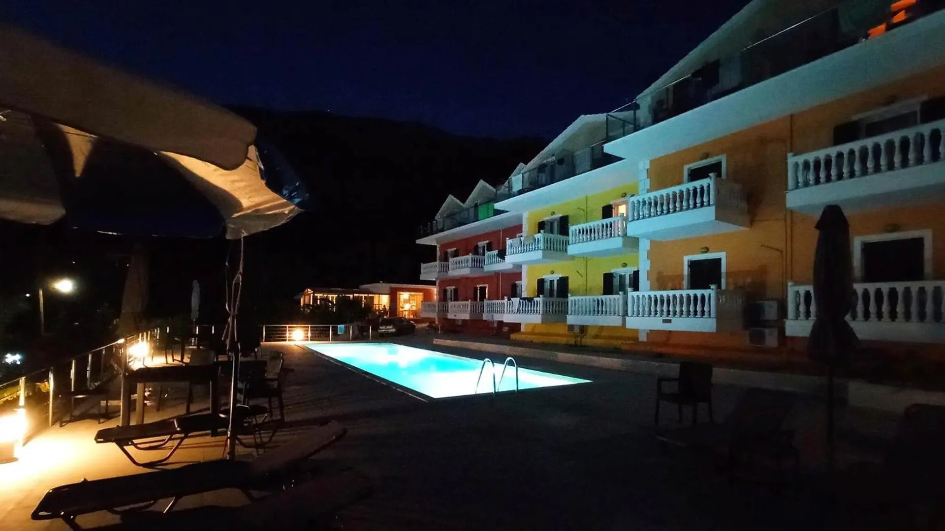 Agios Gerasimos Studios Lourdata  Grekland